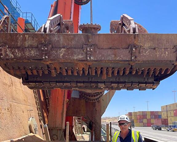 UXO Supervision dredging Angola